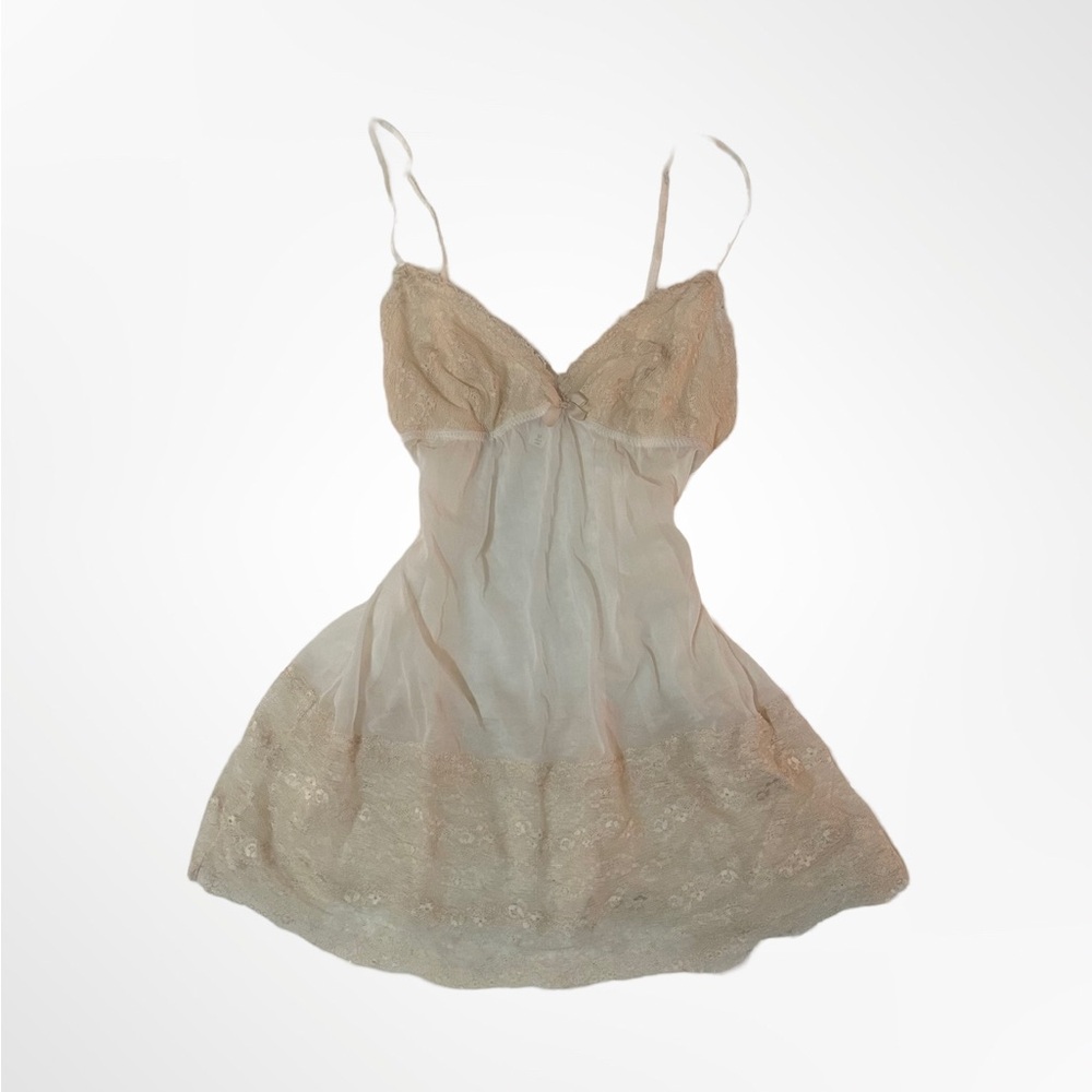 Vintage Gilligan & O’Malley Tan and cream lace slip dress with adjustable straps